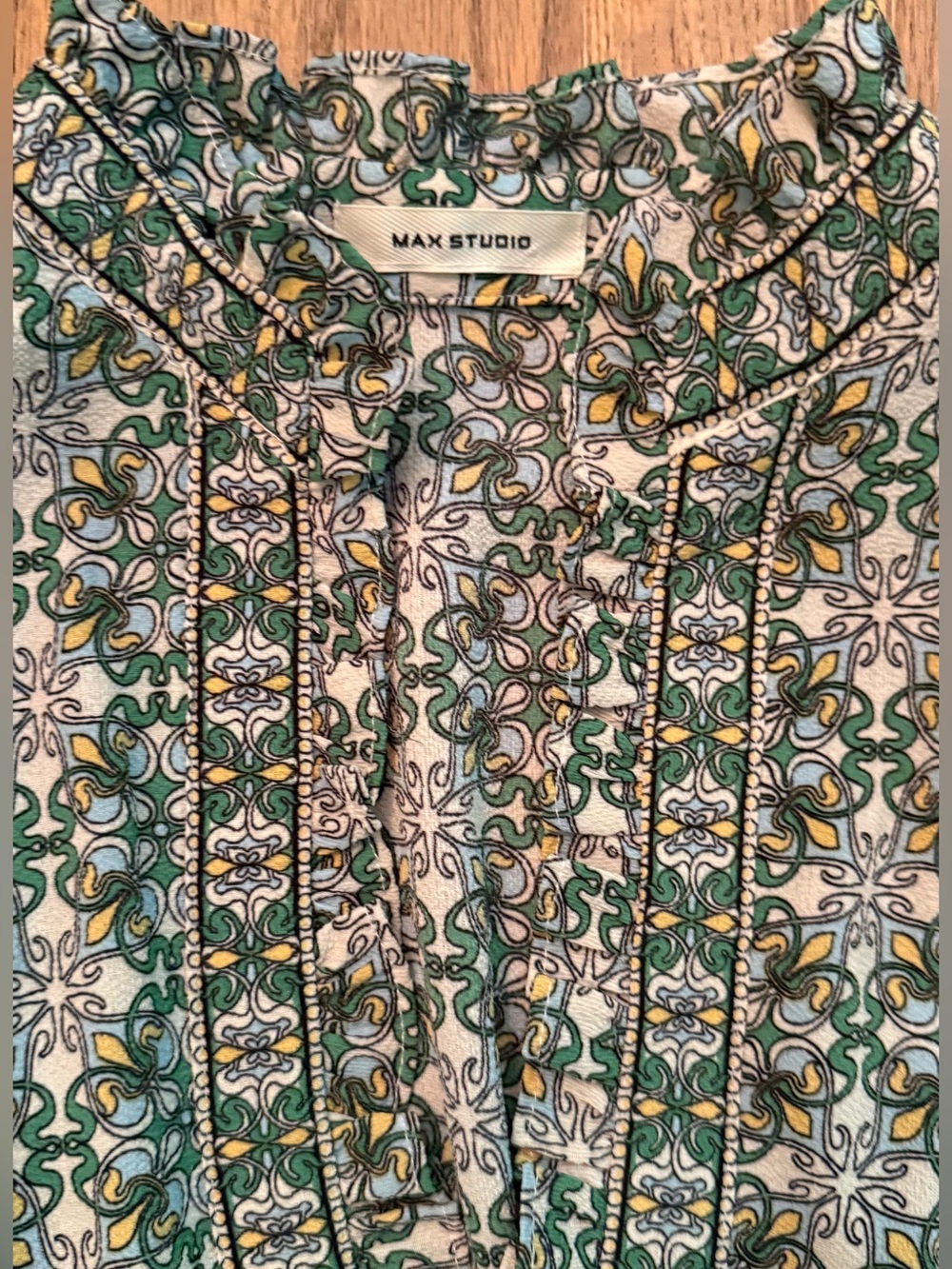 Max Studio Green and Yellow Printed Casual Button-Down Shirt